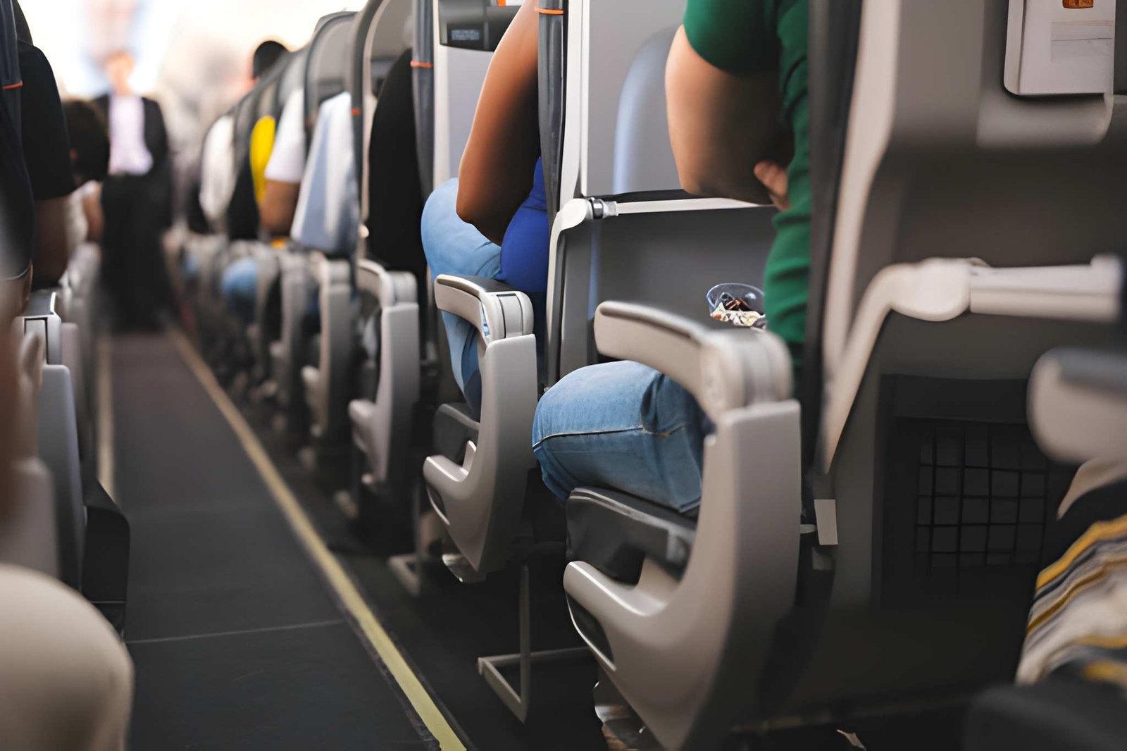 What Airlines Mean by “Mixed Cabin” Awards What Airlines Mean by “Mixed Cabin” Awards