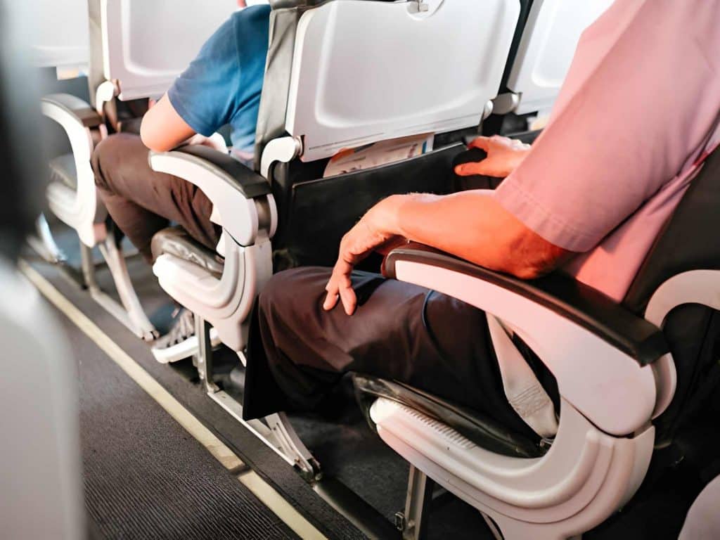 Why Airlines Prefer Volunteers